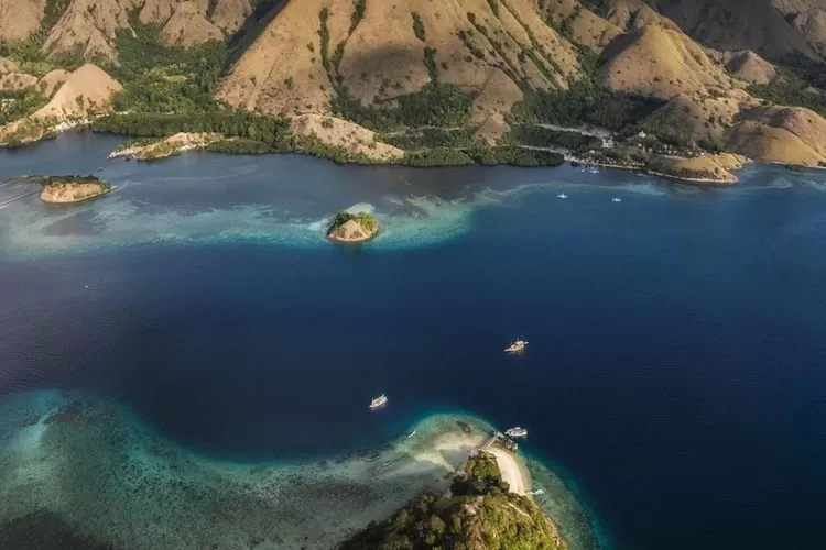 taman-nasional-komodo-2826759873