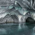 Wisata Gua Marmer (Capillas de Mármol) Chili: Labirin Biru yang Terpahat oleh Ombak